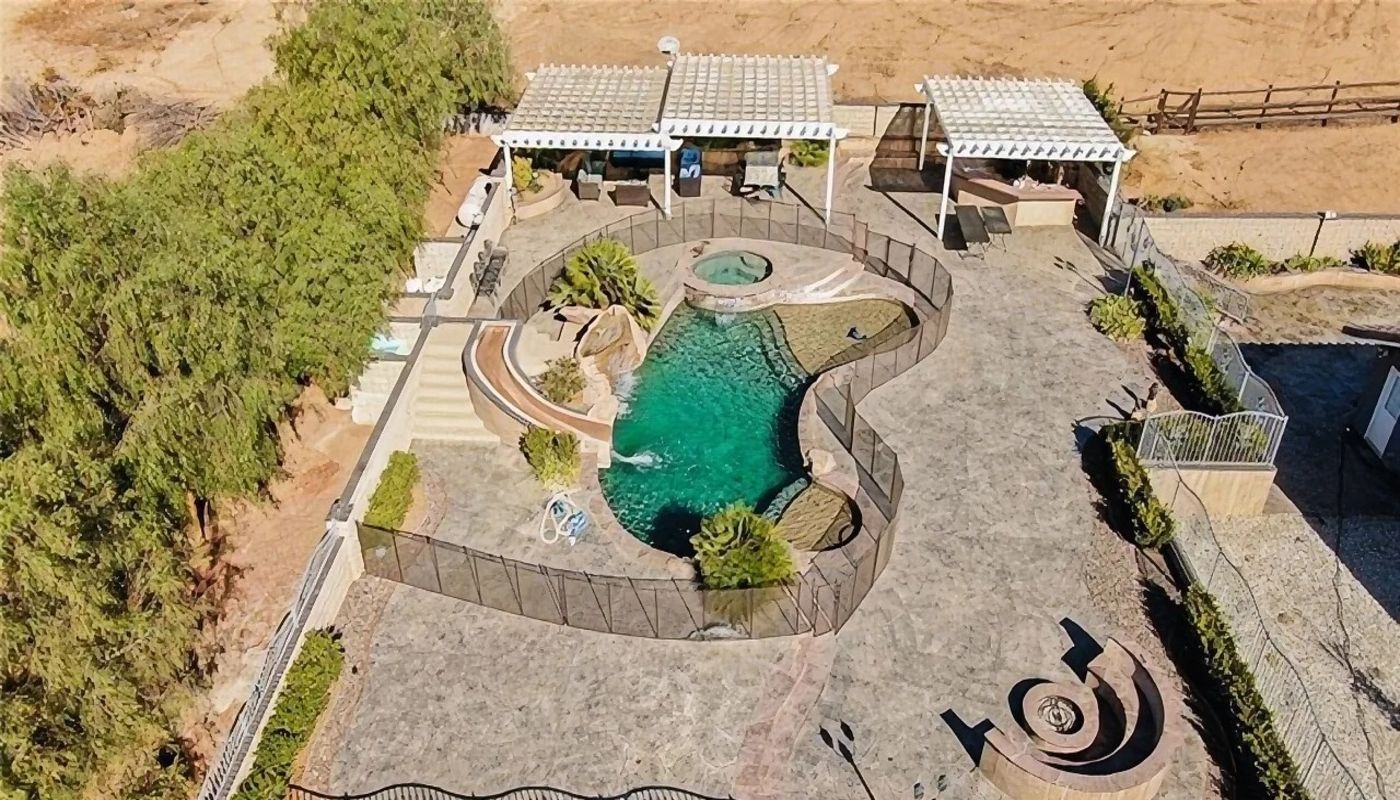 Agua Dulce New Beginnings