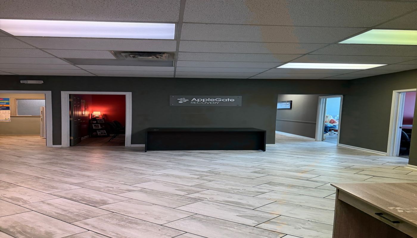 AppleGate Recovery Bowling Green