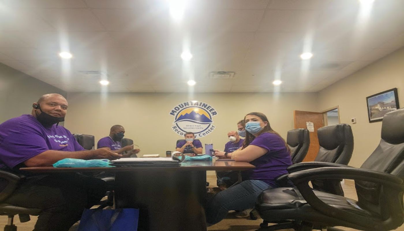 Pyramid Kearneysville Mountaineer