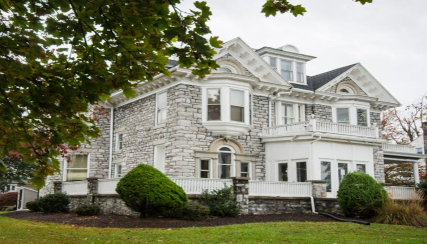 Pyramid Harrisburg Outpatient