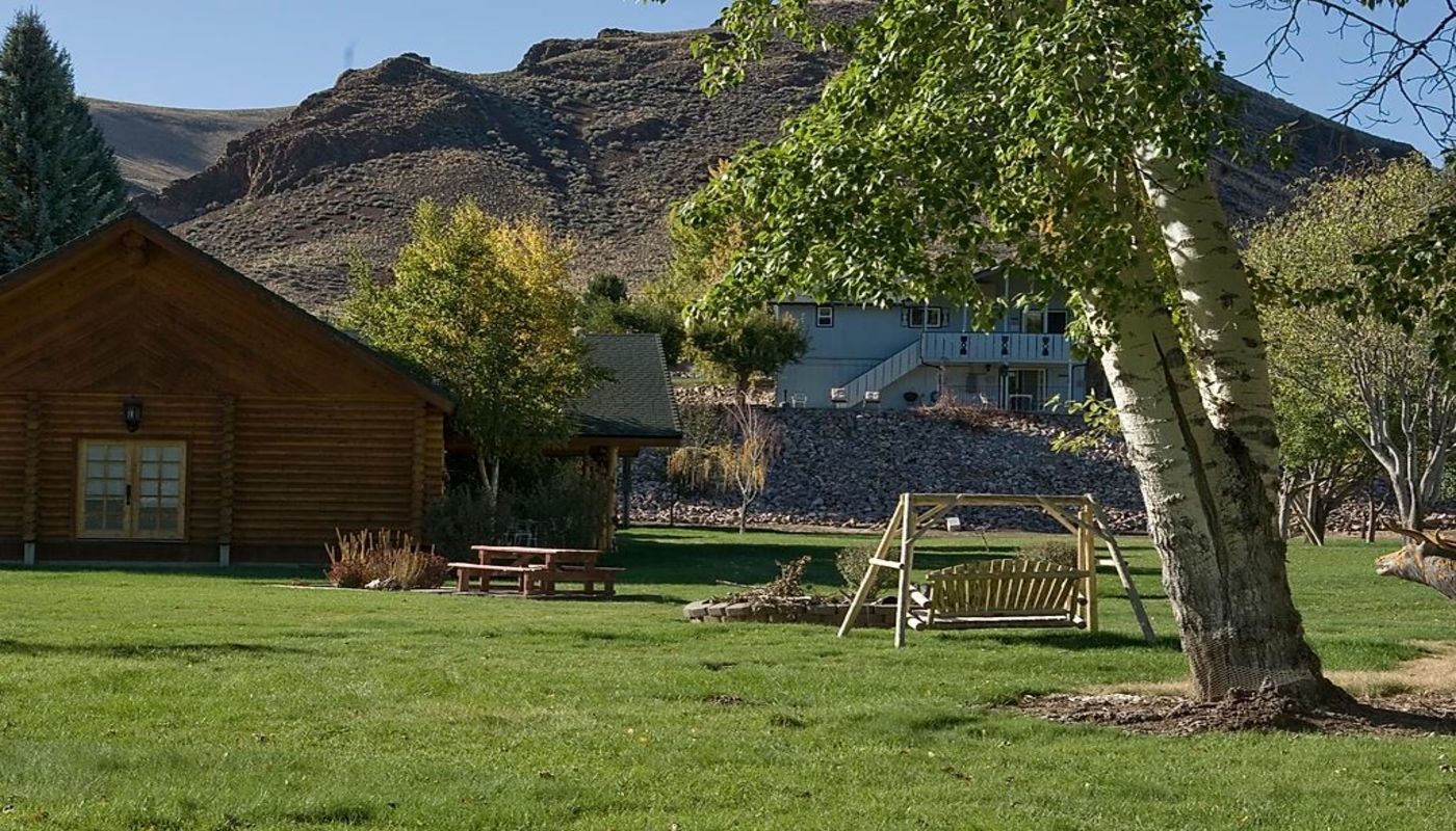 Rainbow's End Recovery Center