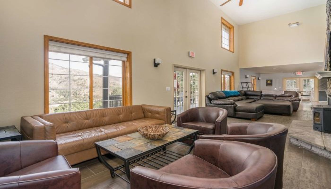 Sandstone Care Teen Center at Cascade Canyon